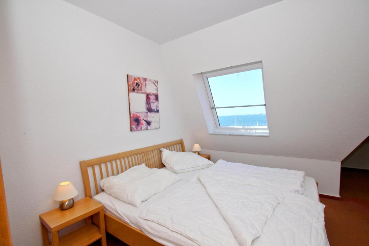 Hafennahe Ferienwohnung Mit Balkon Und Meerblick - Hafenhaeuser Wiek Wohnung 06 Вик Экстерьер фото
