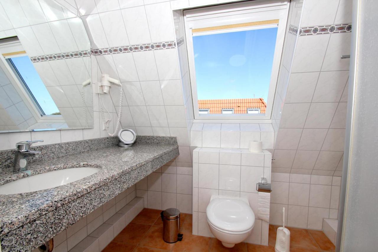Hafennahe Ferienwohnung Mit Balkon Und Meerblick - Hafenhaeuser Wiek Wohnung 06 Вик Экстерьер фото